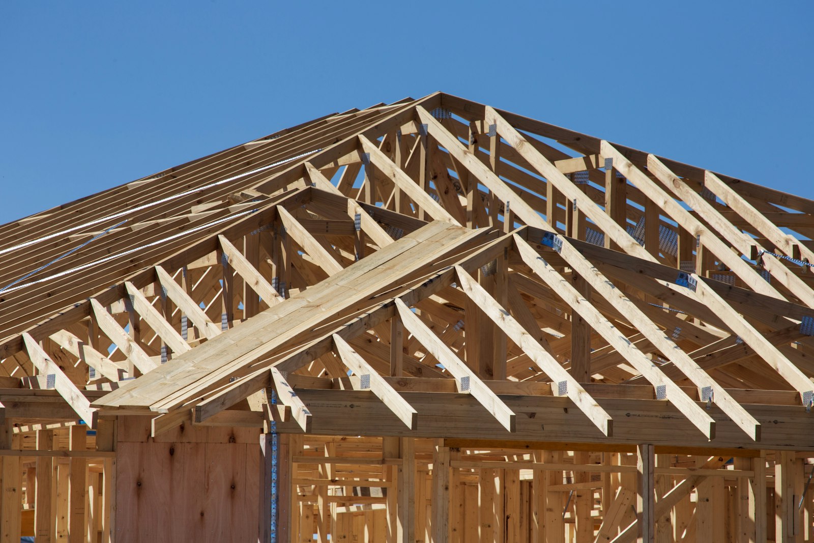 Estructura de un kit de casa prefabricada en montaje
